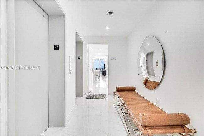 Photo - 700 NE 24th St Unit 2702