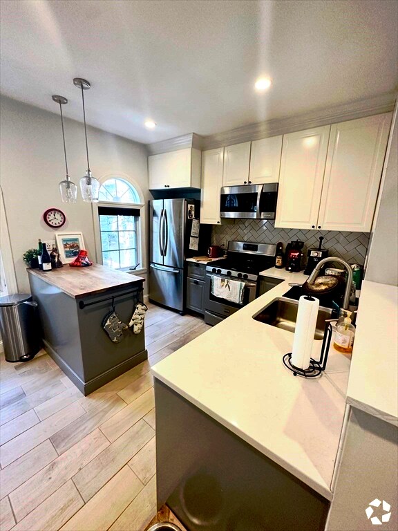 Building Photo - 179 H St Unit 1 Rental