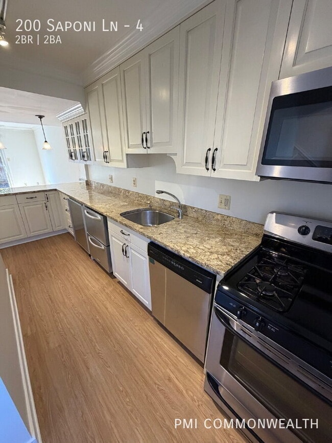 Photo - 200 Saponi Ln Unit 4