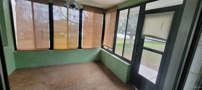 Photo - 234 W Valerian Pl House