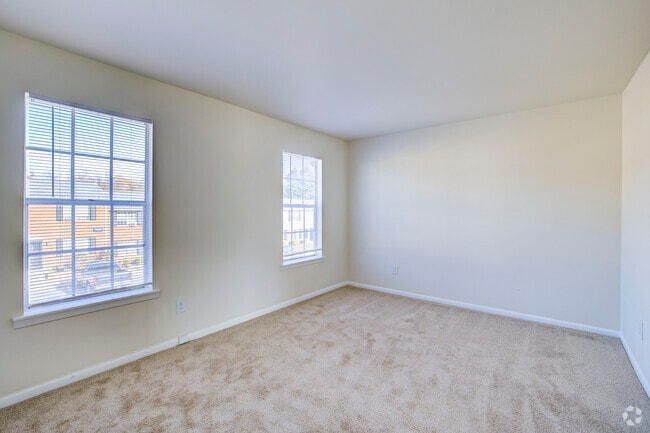 1BR, 1BA - 756SF