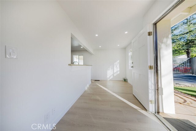 Photo - 10431 Las Lunitas Ave