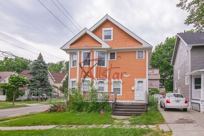 Photo - 4324 W 30th St Unit UP