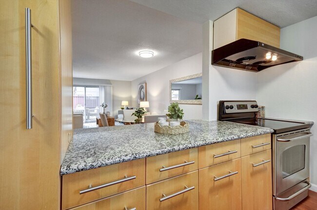 Photo - Sunnyvale Meadows Condo