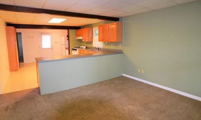 Photo - Bungalow Near Downtown Bloomington – *6 mo...