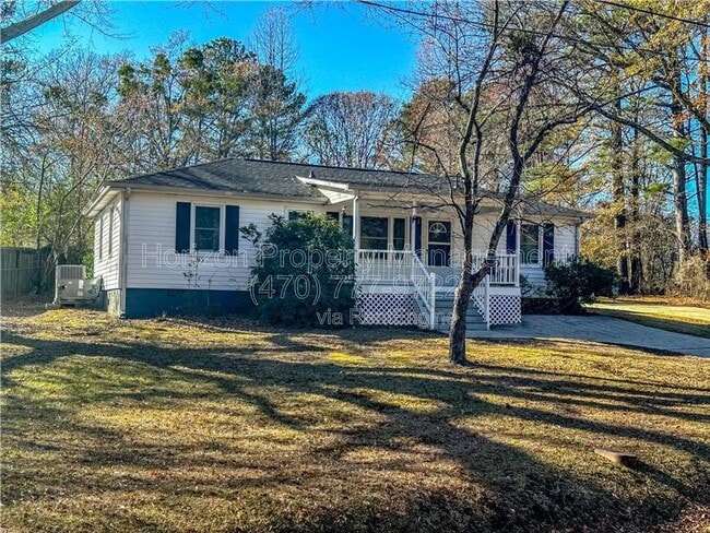 Photo - 6132 Lynne Cir SW