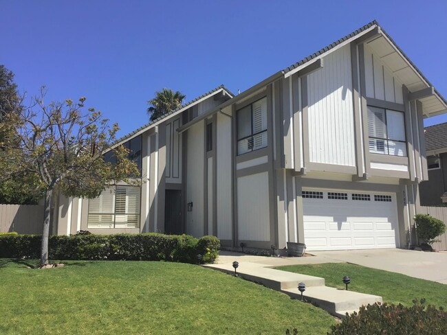 Building Photo - Remodeled Mission Oaks 4 Bedroom