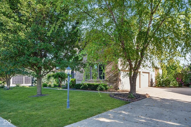 Photo - 13636 Falcon Way