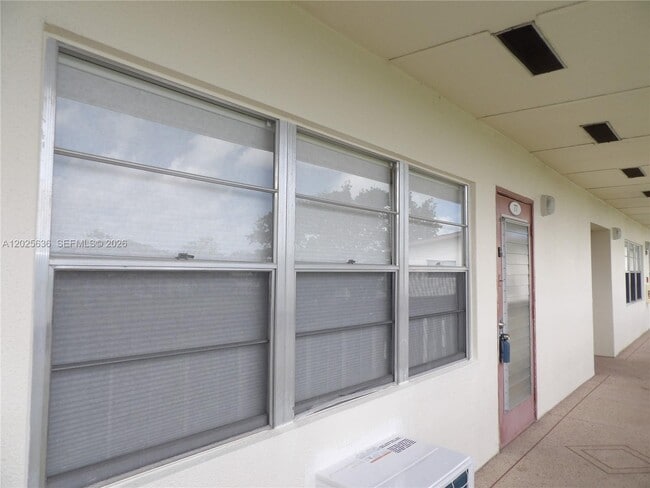 Photo - 77 Preston Way Unit 77