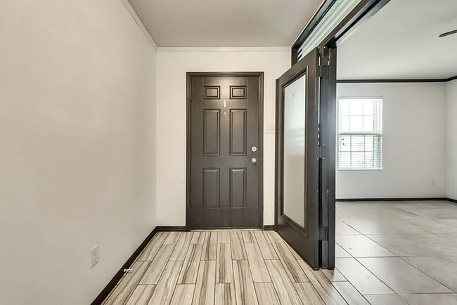 Photo - 1601 Megan Creek Dr