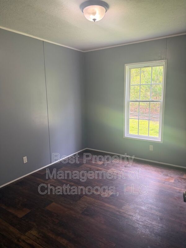 Photo - 1375 Shinbone Rd