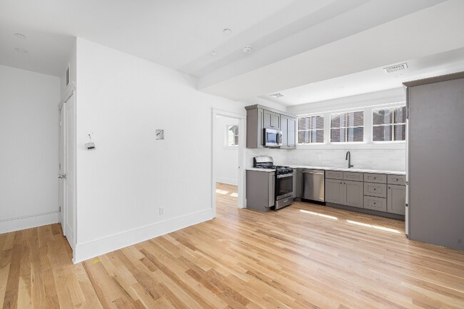 Photo - 293 Governor St Unidad 103