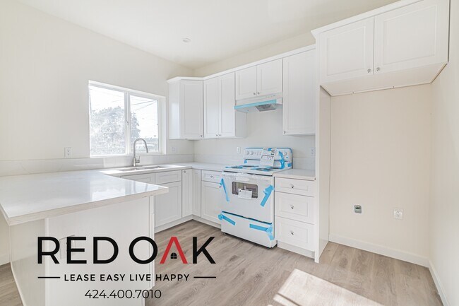 Photo - 1028 W 110th St Unidad 7