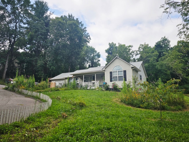 Building Photo - 115 Wilde Brook Dr Rental