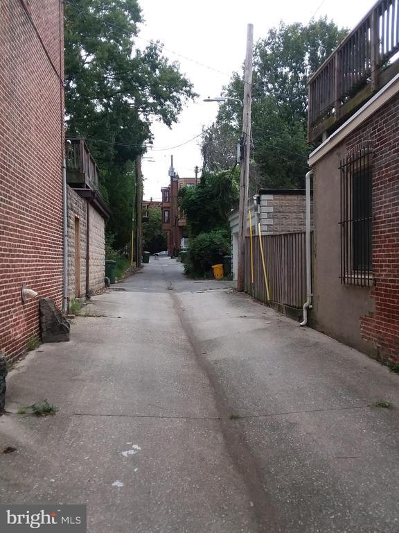 Photo - 2012 Mt Royal Terrace