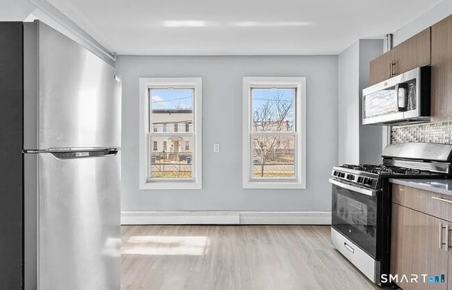 748 Maple St Unit 3