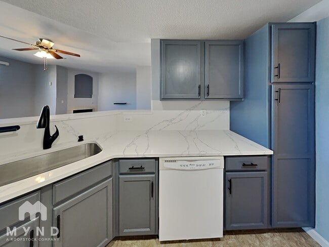 Photo - 5723 N Gibralter Way Unit 4202