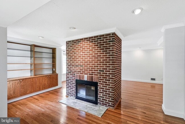 Photo - 4401 Davenport St NW