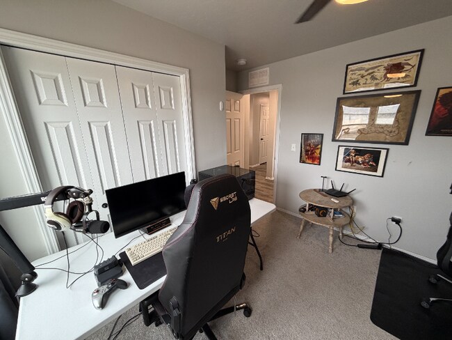 Photo - 1840 SW Sparrow Pl