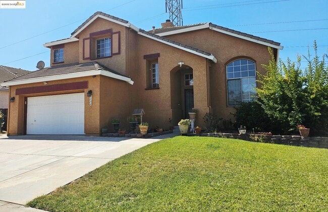 Photo - 2236 Newport Ct