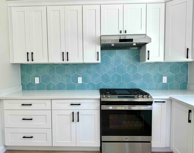 Photo - 7780 Inverness Dr