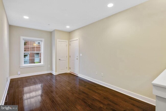 Photo - 2614 Webster St Unit A