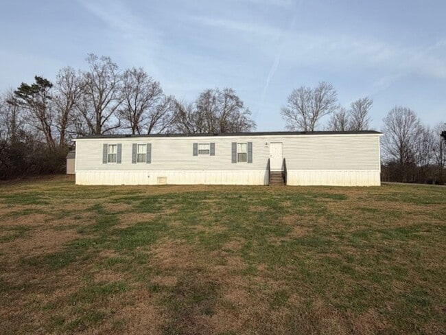 Building Photo - NEW RENTAL LISTING - NO HUD NO SECTION 8