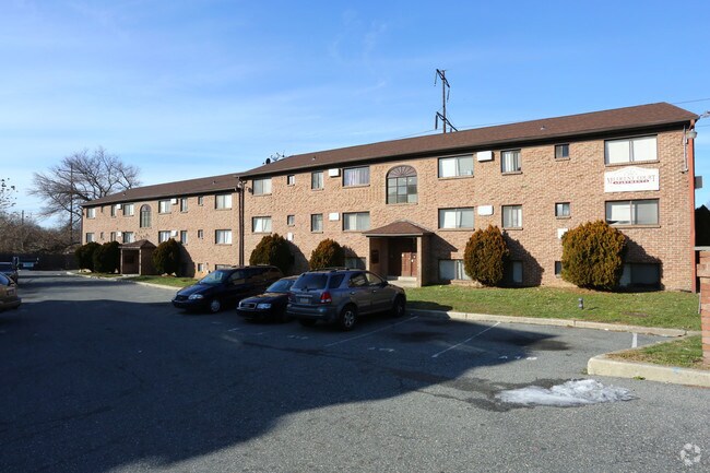 Photo - Millicent Court Apartments