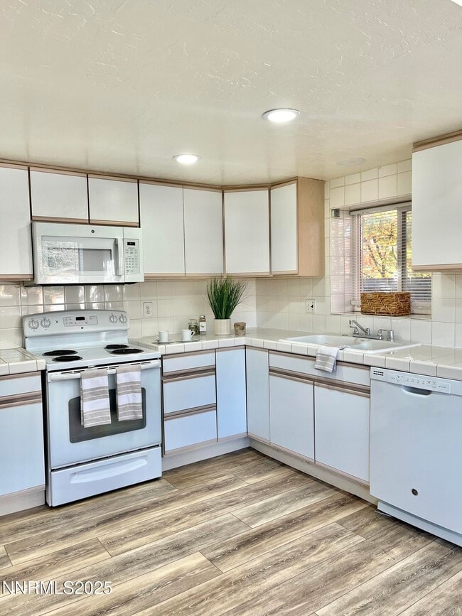 Photo - 506 E Taylor St