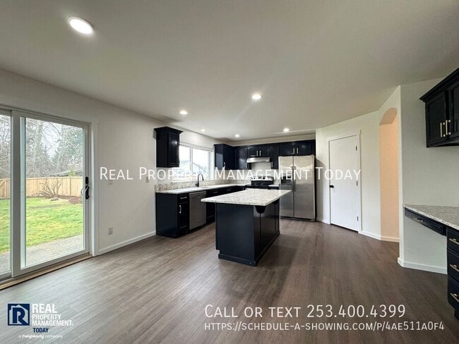 Photo - 14518 81st Ave E