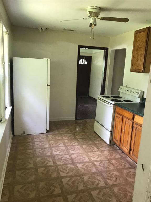 Photo - 1250 W 27th St