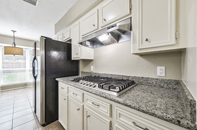 Photo - 5347 Lincoln Green Dr