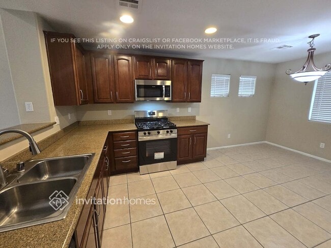 Photo - 908 Eric Stocken Ave