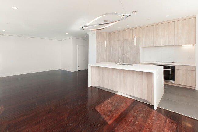 Photo - 1250 Jones St Unit 1402