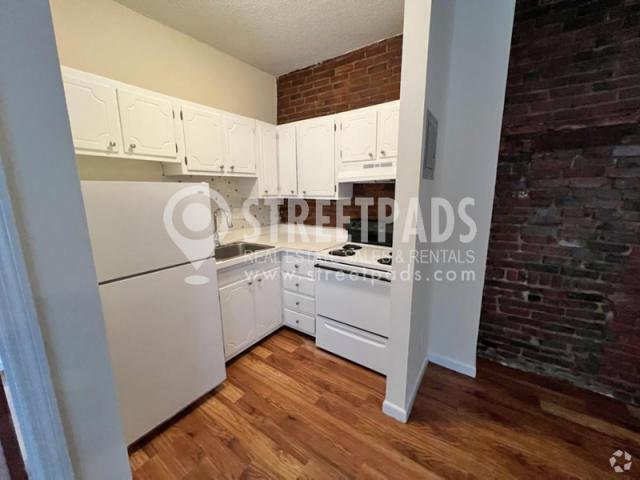 Building Photo - 1 bedroom in Boston MA 02130 Rental