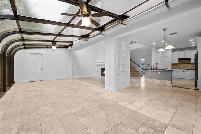 Photo - 2303 El Sol Dr