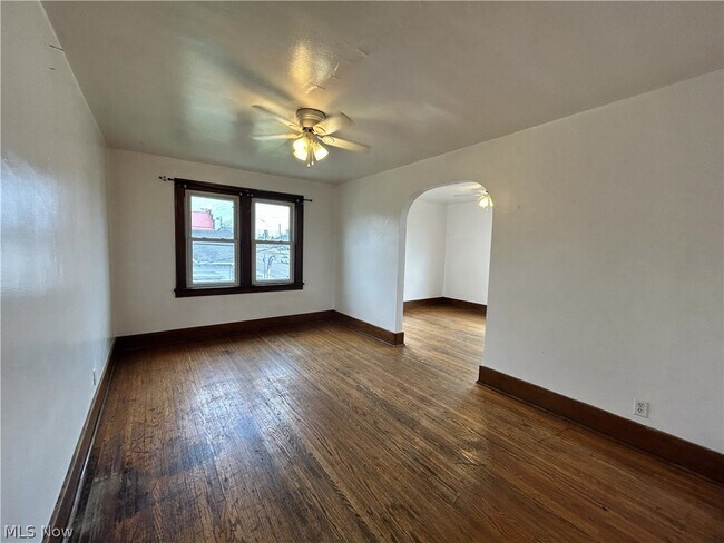 Photo - 2520 Sunset Blvd