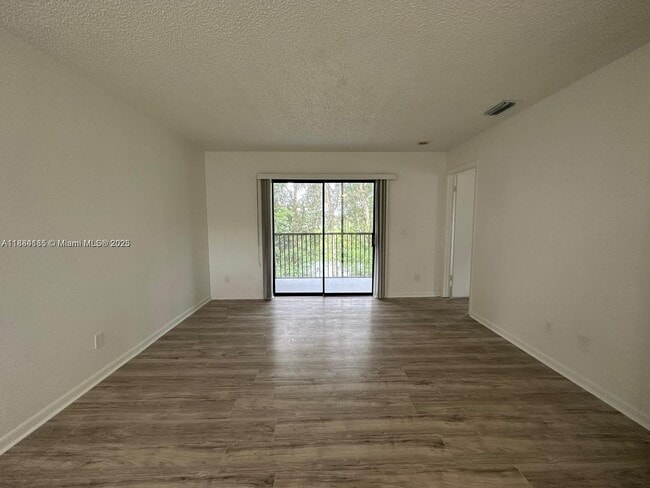Photo - 10453 NW 11th St Unit 206