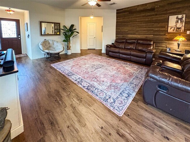 Photo - 307 Andesite Trl