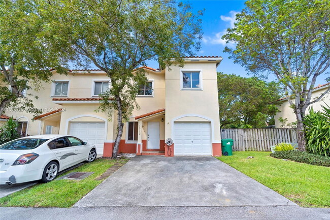 Photo - 18172 SW 108th Path Townhome