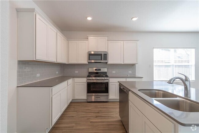 Building Photo - 3101 Windy Vane Dr Rental