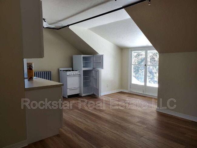 Photo - 814 S Lincoln St