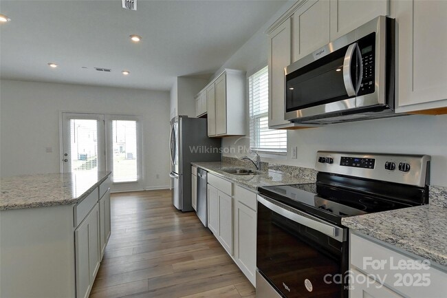 Photo - 1280 Maple Shade Rd SW
