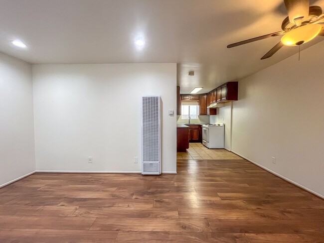 Photo - 1625 257th St