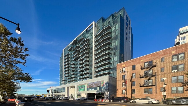 13347-47 39th Ave Flushing - Tangram House