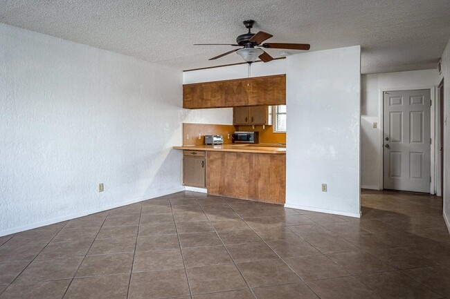 Photo - 100 Shannon Cir