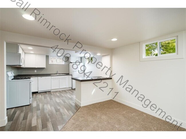 Photo - 3329 Poly Dr Unidad 3329 1/2 Poly Dr