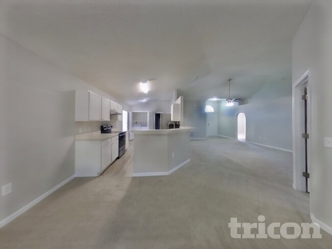 Photo - 7439 Lawn Tennis Ln