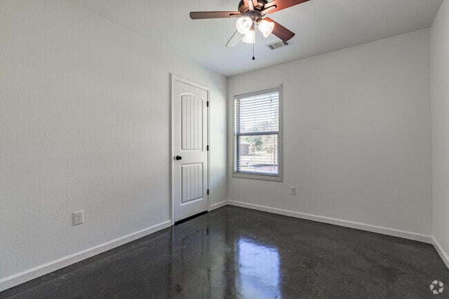 3BR, 2BA - 1,153SF - Second Bedroom