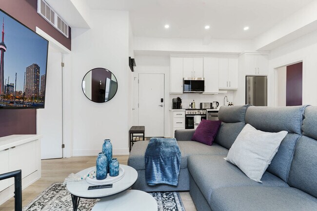 Photo - 168 McCaul St Unit ID1066569P